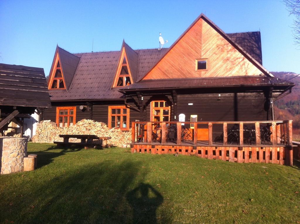 Penzion Manin Považská Bystrica Exterior foto