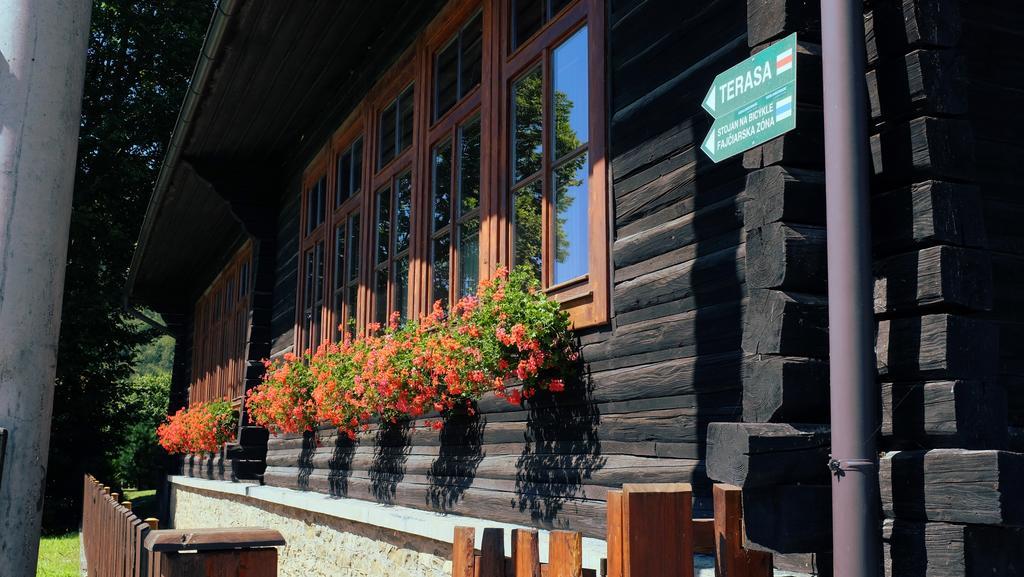 Penzion Manin Považská Bystrica Exterior foto