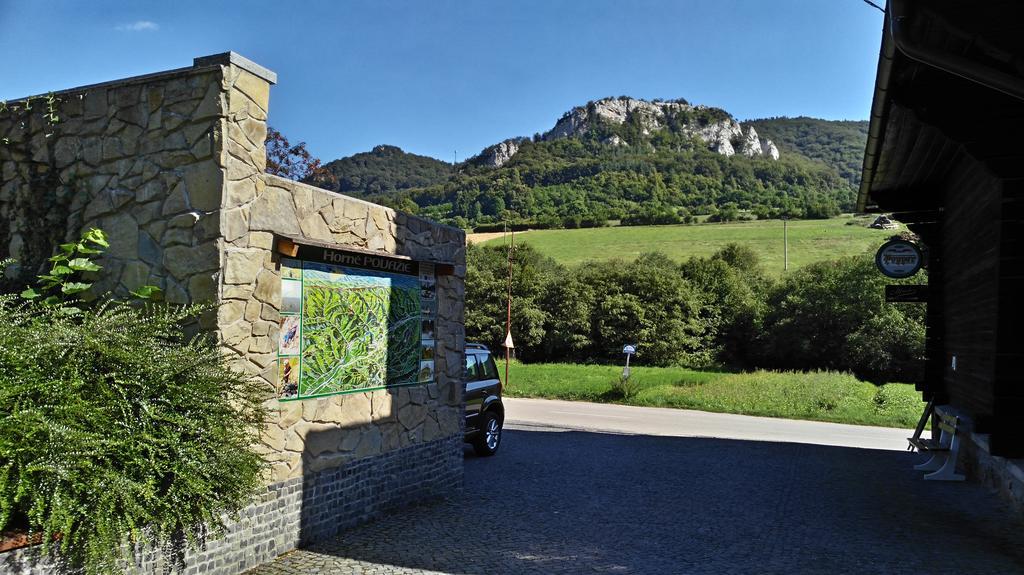 Penzion Manin Považská Bystrica Exterior foto