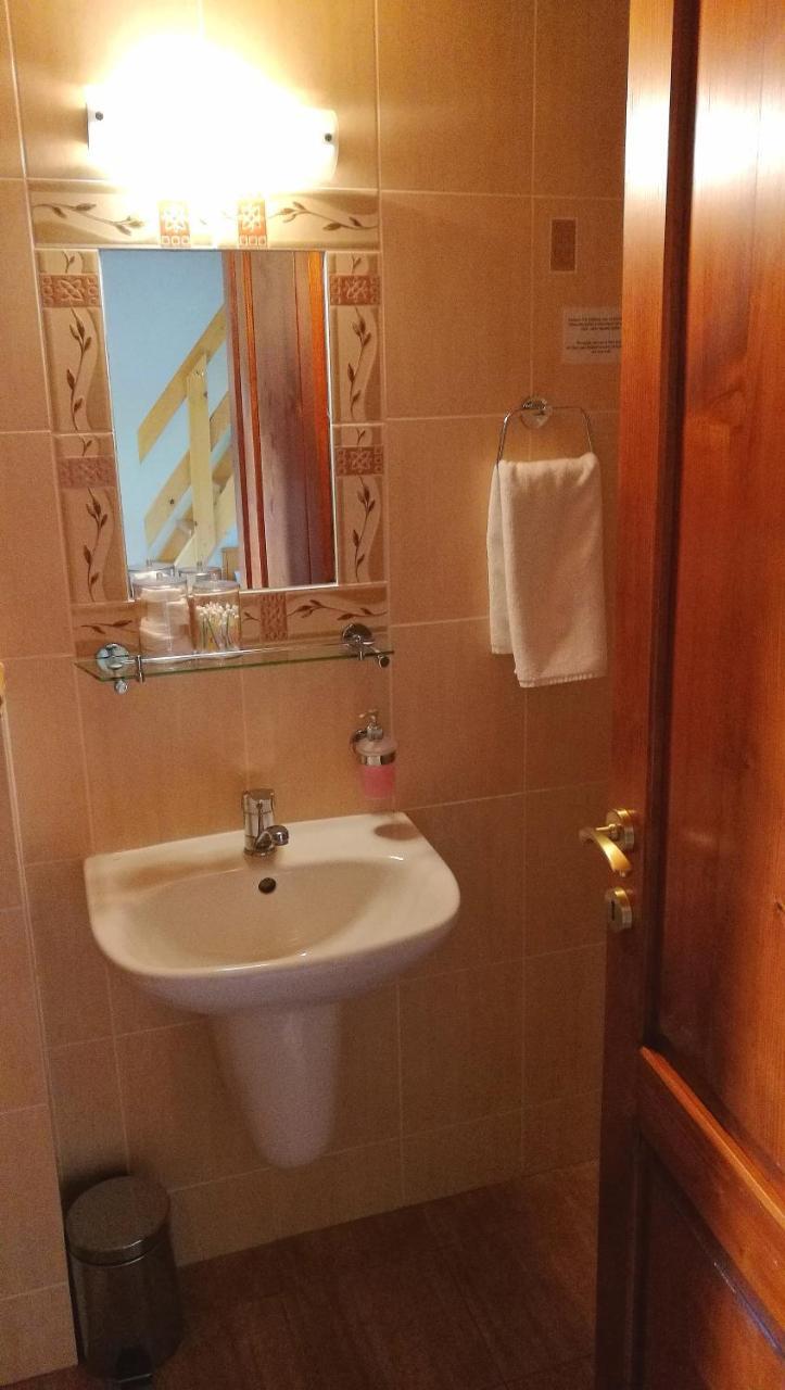 Penzion Manin Považská Bystrica Exterior foto